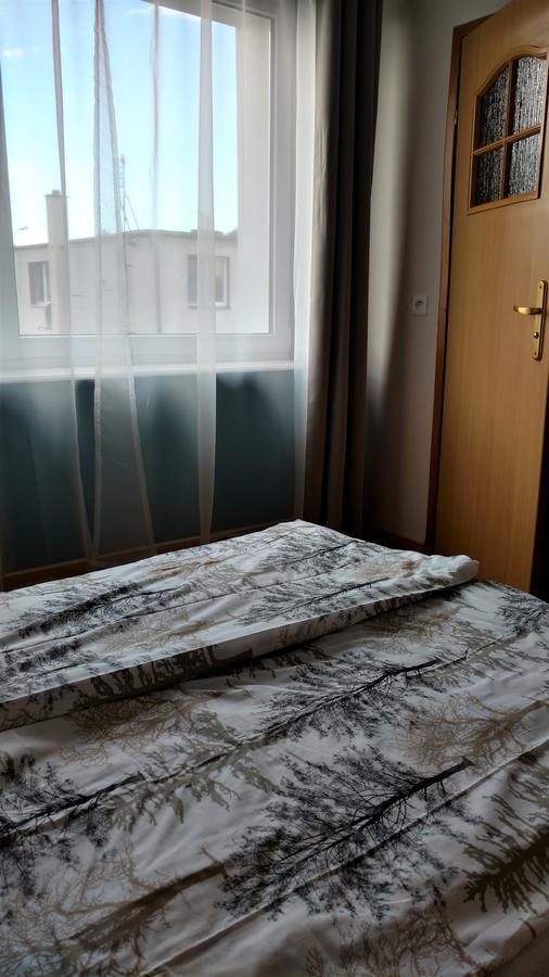 Pokoje Goscinne Swarzewianka Swarzewo Ruang foto
